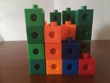 Linking cubes